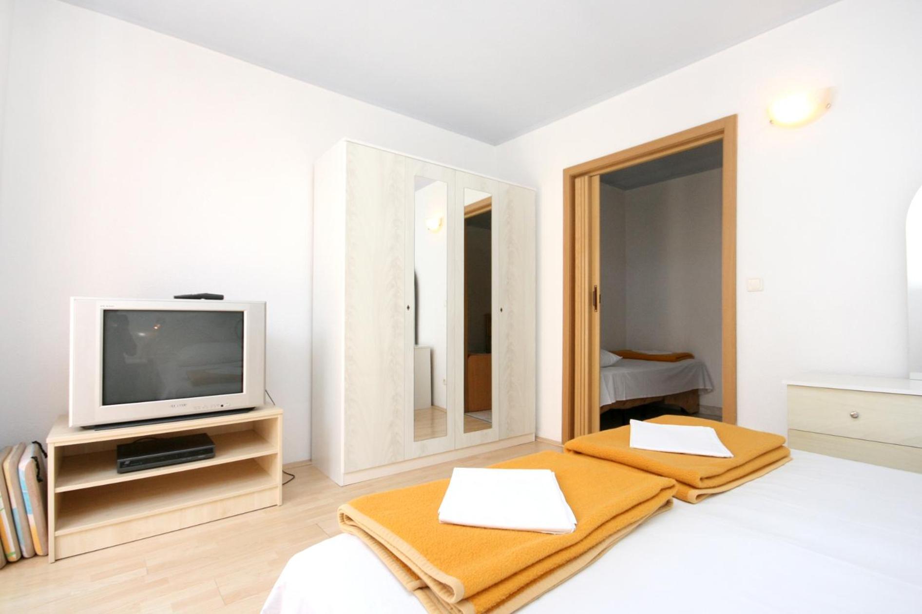 Apartments By The Sea Promajna, Makarska - 2673 Ruang foto